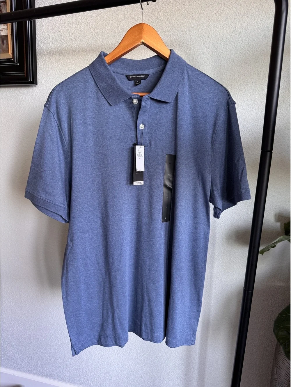 Banana Republic Luxe Touch Polo Shirt L Blue Standard Fit Performance Cotton NWT